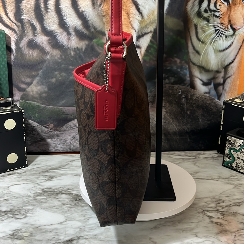 COACH Shoulder Crossbody Bag Signature PVC Red and  Brown Japan Exclusive. - Picture 7 of 17